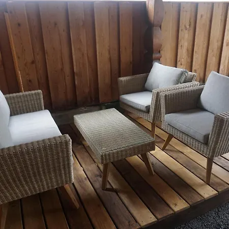 Aktiv Apartman *